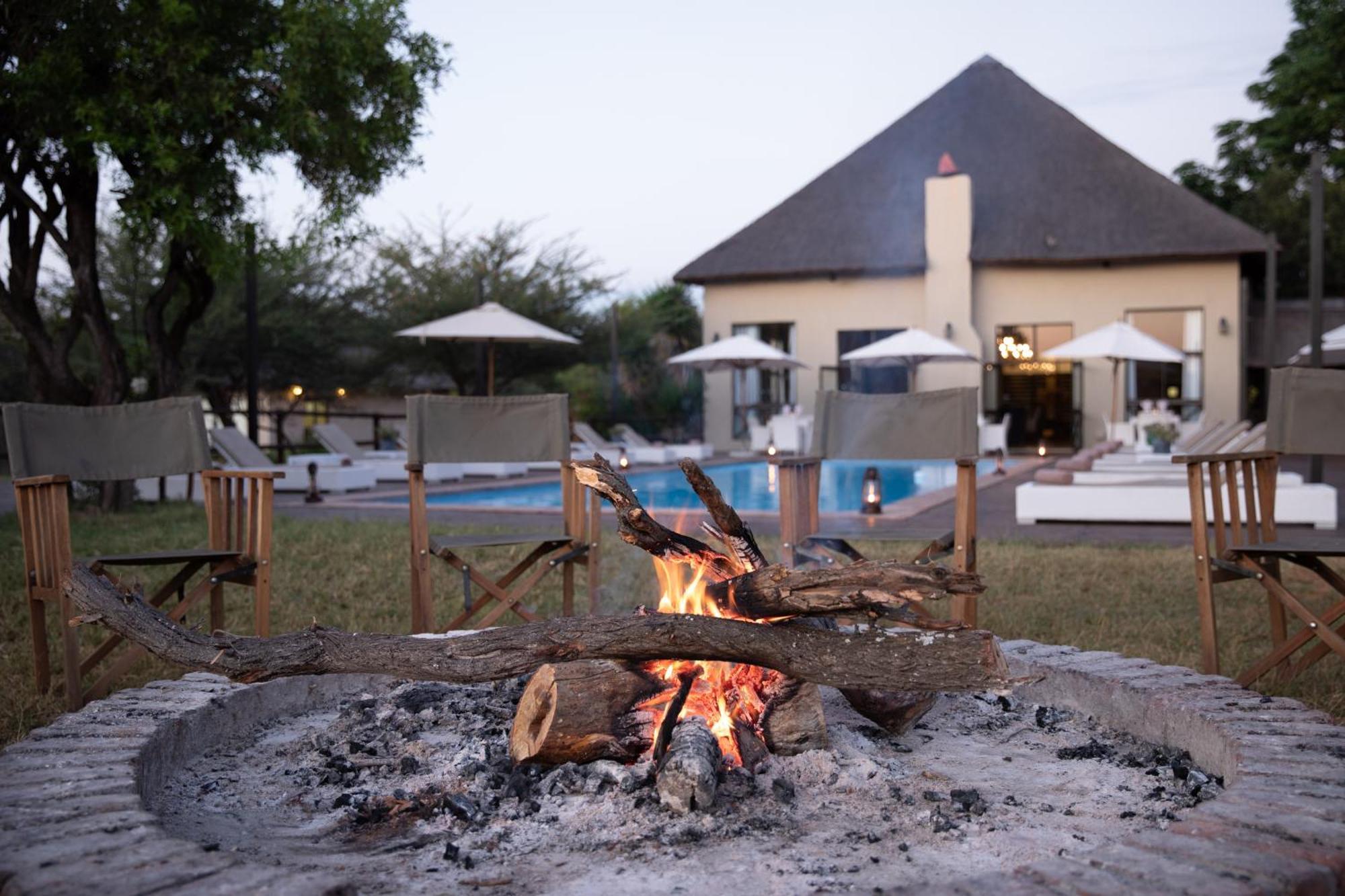 Villa Safari Plains à Mabula Game Reserve Extérieur photo