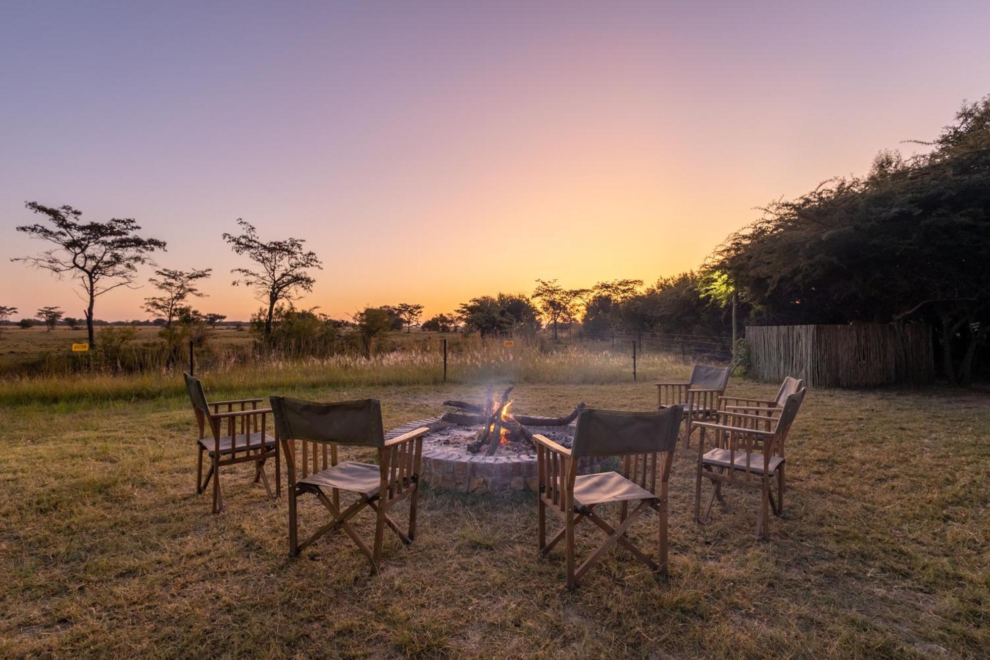 Villa Safari Plains à Mabula Game Reserve Extérieur photo